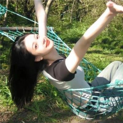 艾莉莎‧施莱辛格:战妆